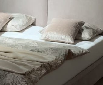 Video reel posteľ Iris