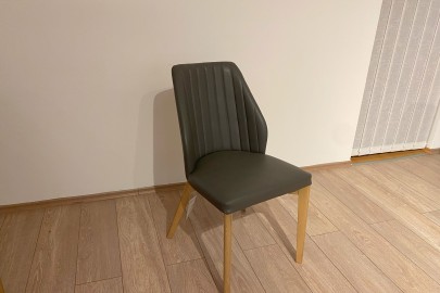 Jedálenská stolička Brake (S/2198)